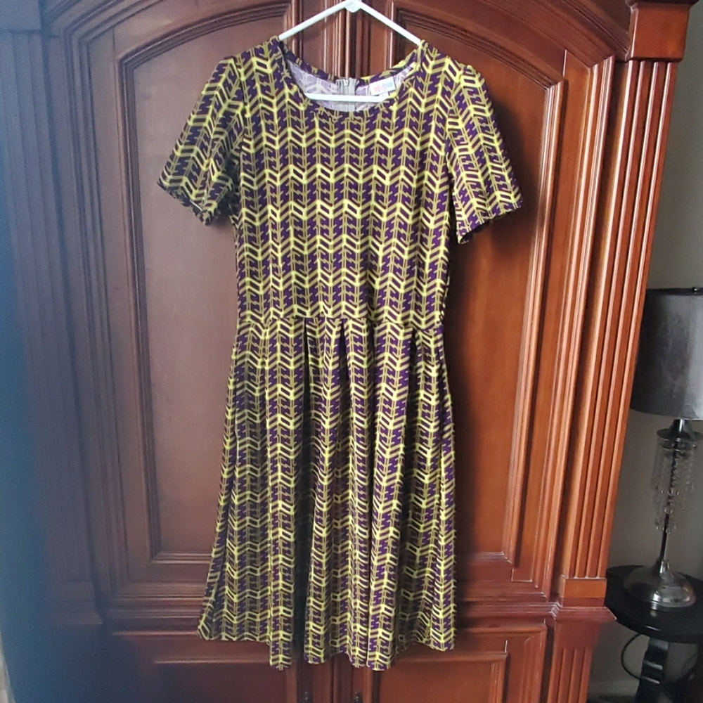 Lularoe Amelia
